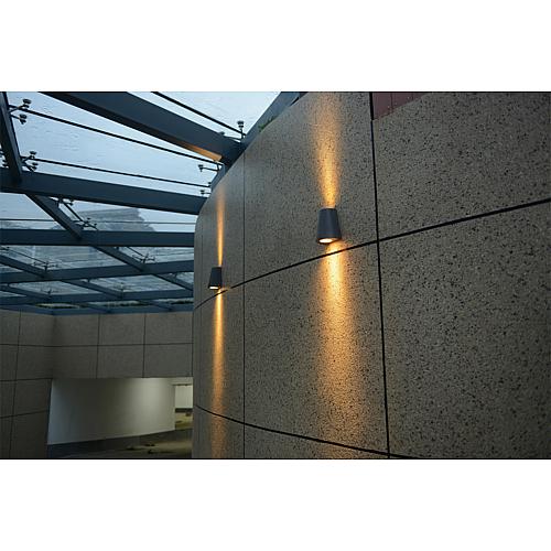 Trapezoidal external wall light Anwendung 1