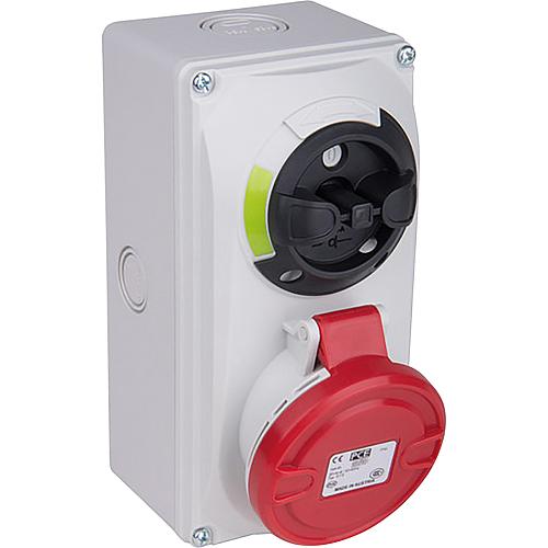 Switchable CEE wall socket with “Knock out” Standard 2