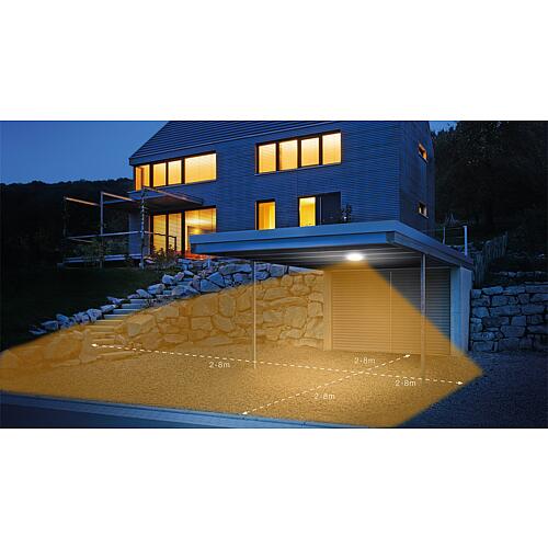 LED external ceiling light DL Vario Quattro S with motion detector Anwendung 1