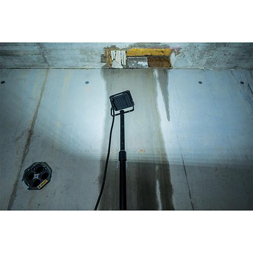 Tripod LED spotlight JARO Anwendung 1