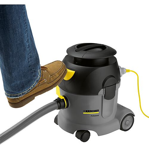 Dry vacuum cleaner T 10/1 Adv, with 10 l plastic waste container 