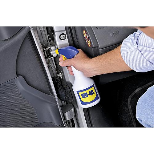 Multi-purpose oil WD-40® Anwendung 1