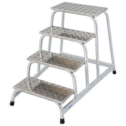 Mounting step (lightweight metal) Working height 2.80 platform 0.80 4 steps