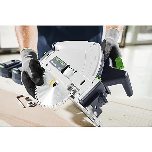 Cordless plunge saw 2x 18 V with carrying case Anwendung 15