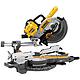 Cordless chop and mitre saw DCS727N-XJ, 54 V Anwendung 1